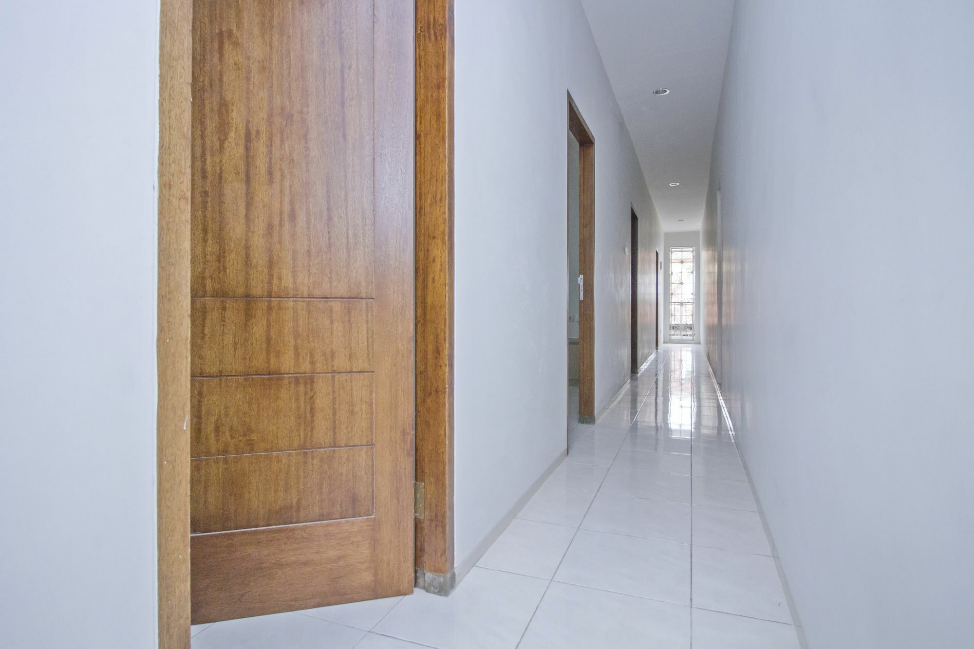 Urooms Tanah Abang Jakarta Kültér fotó