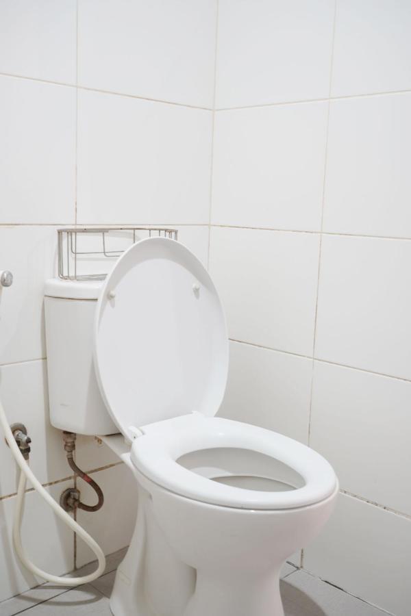 Urooms Tanah Abang Jakarta Kültér fotó